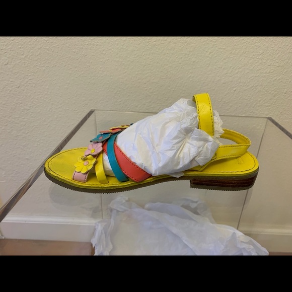 Yellow Flower Sandals - Picture 5 of 5